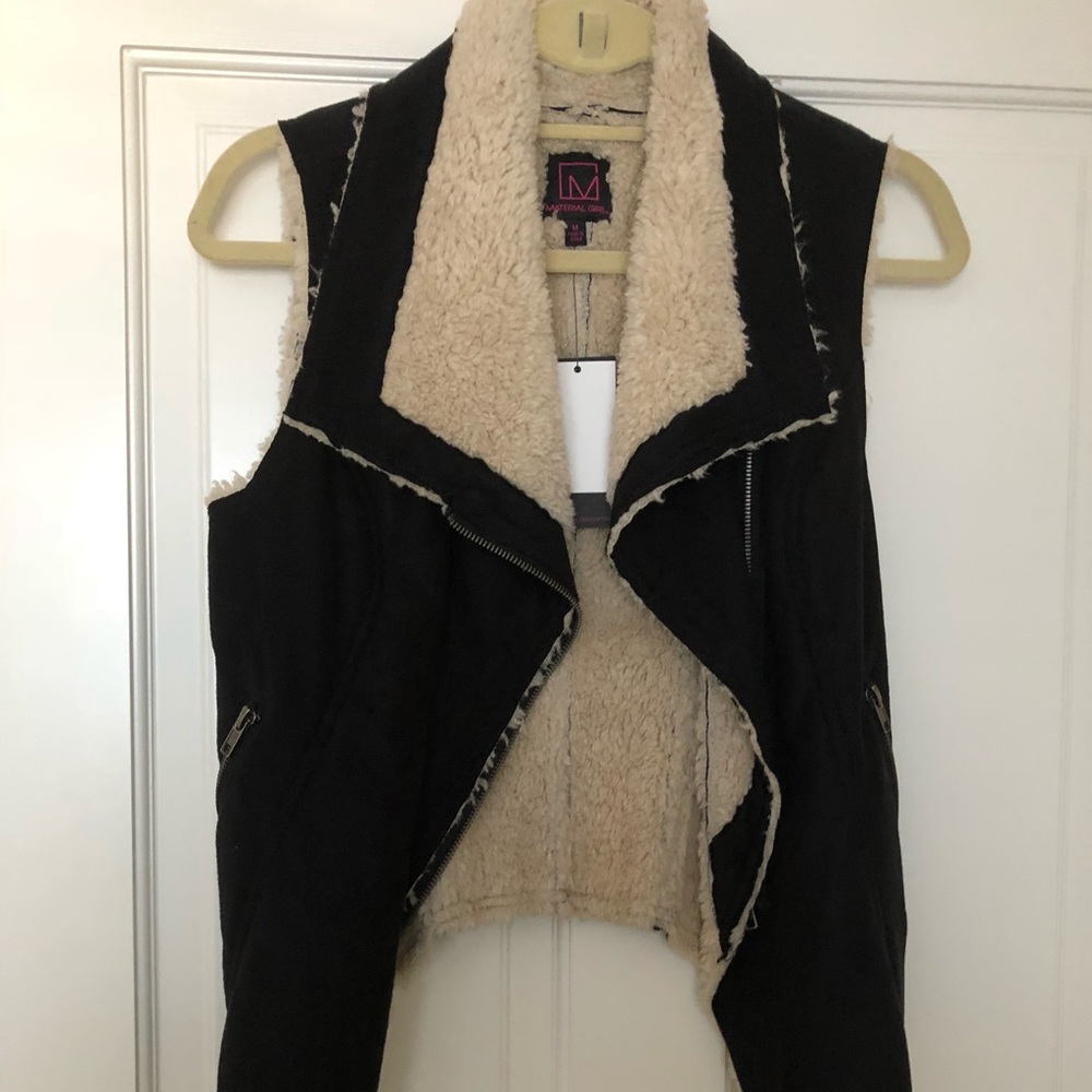Vest (fuzzy)